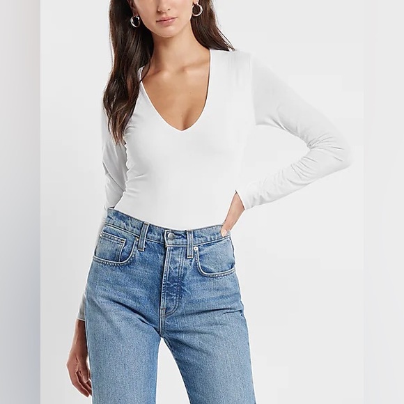 NWT Express Body Contour Compression V-Neck Long Sleeve Bodysuit - Picture 1 of 6